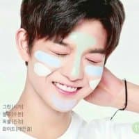 «Bae jinyoung @jinbey» sticker set